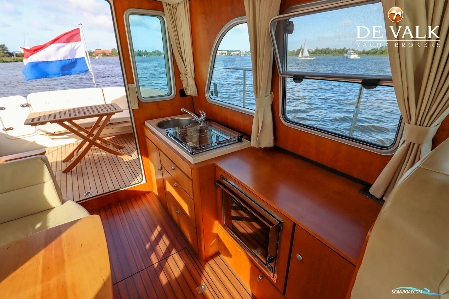 Linssen Grand Sturdy 33.9 Sedan