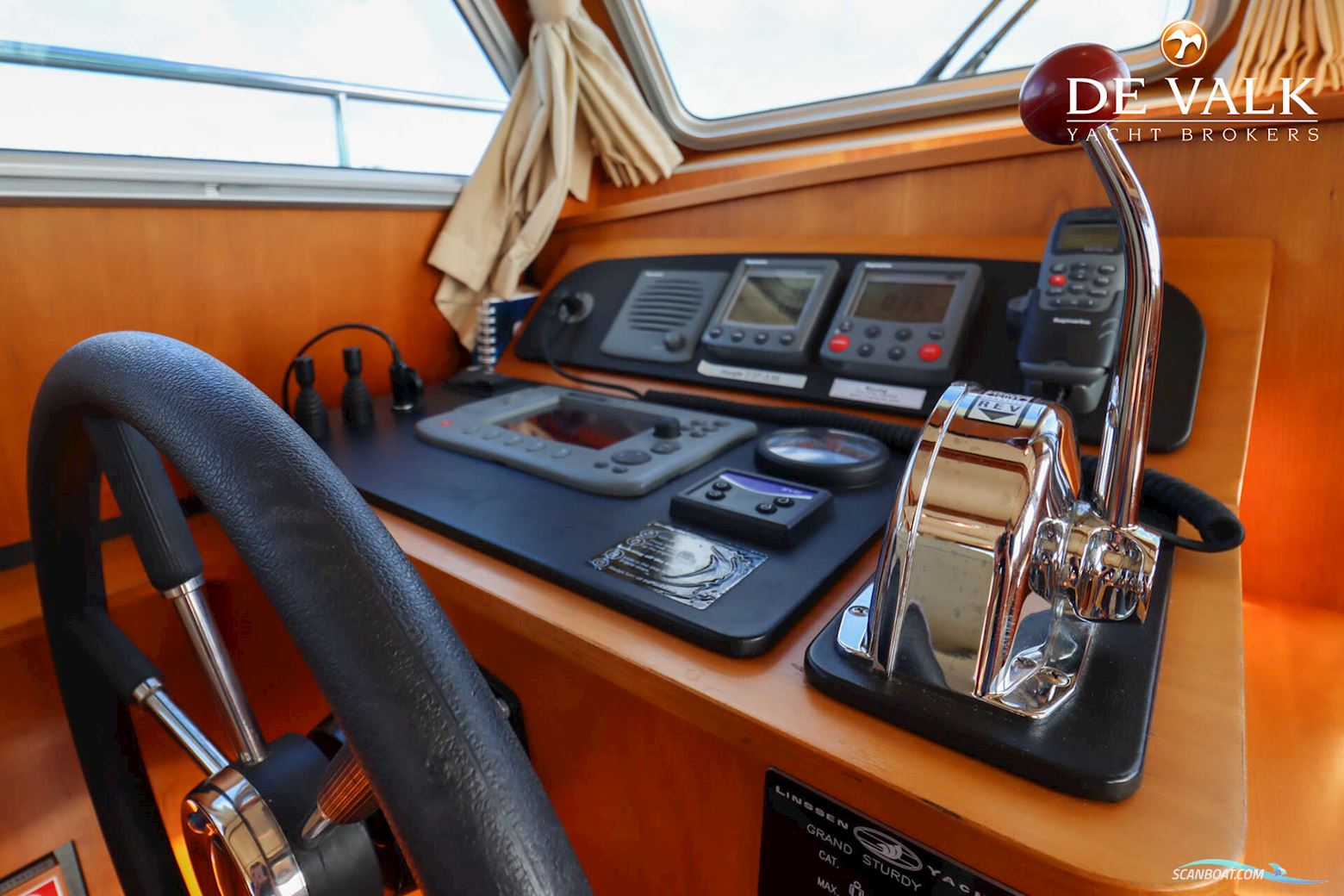 Linssen Grand Sturdy 33.9 Sedan