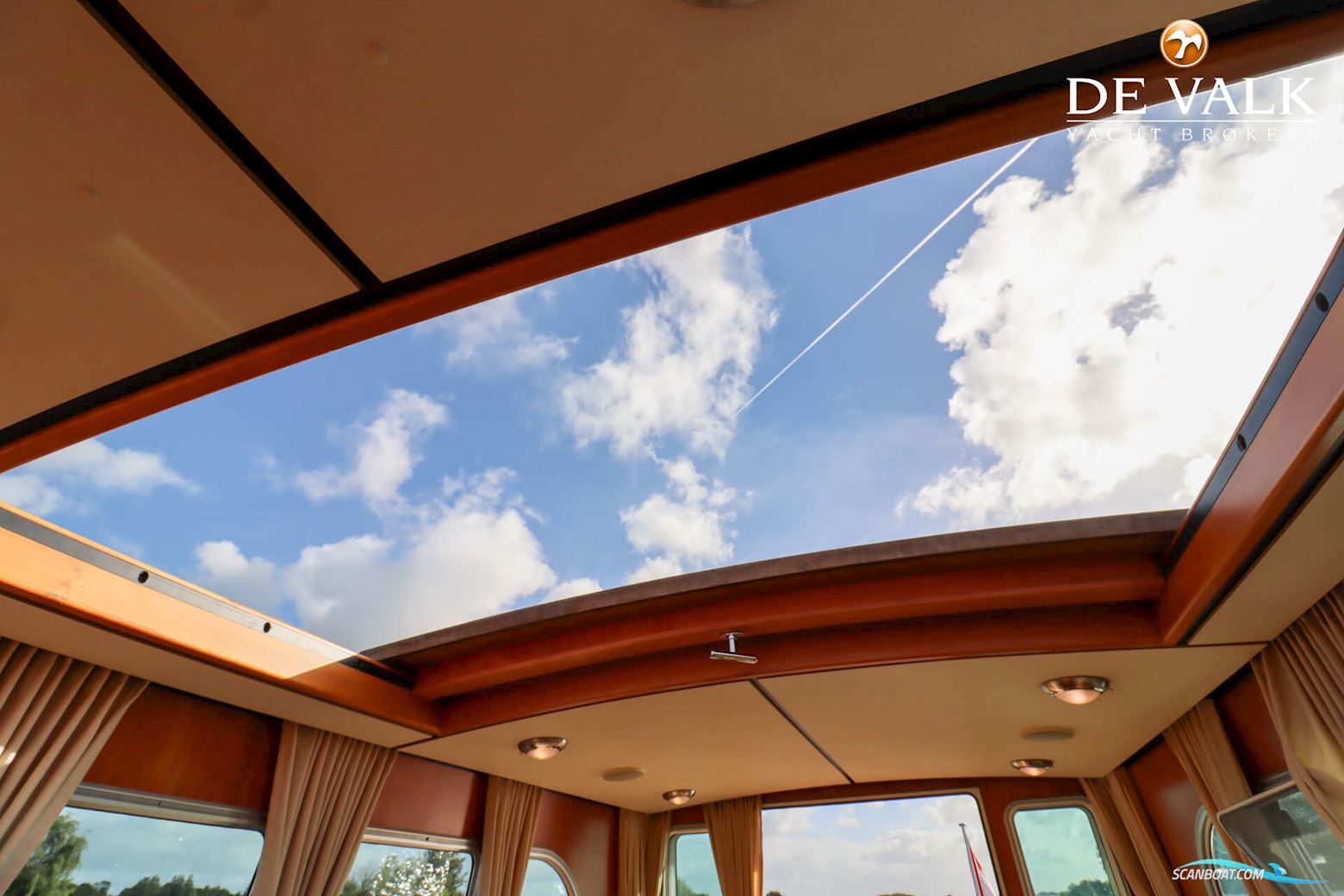 Linssen Grand Sturdy 33.9 Sedan