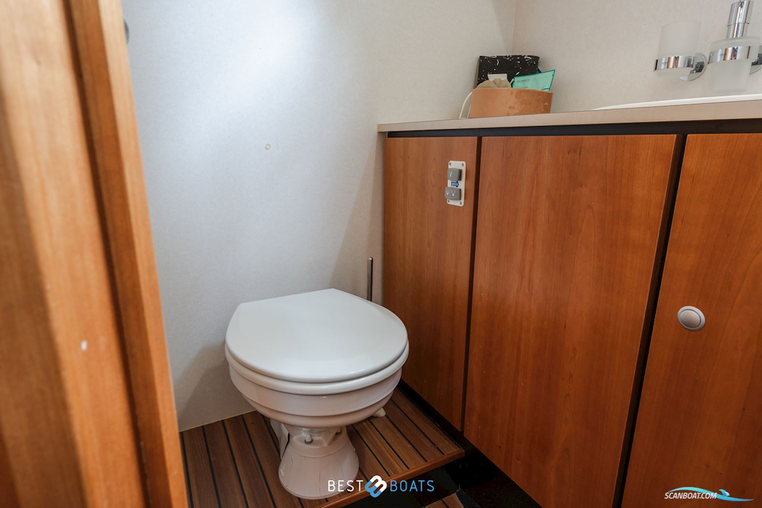 Linssen Grand Sturdy 34.9 AC