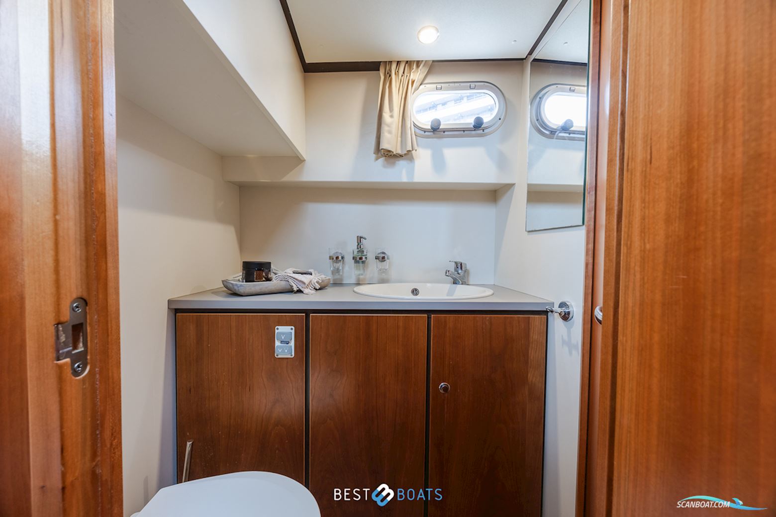 Linssen Grand Sturdy 34.9 AC