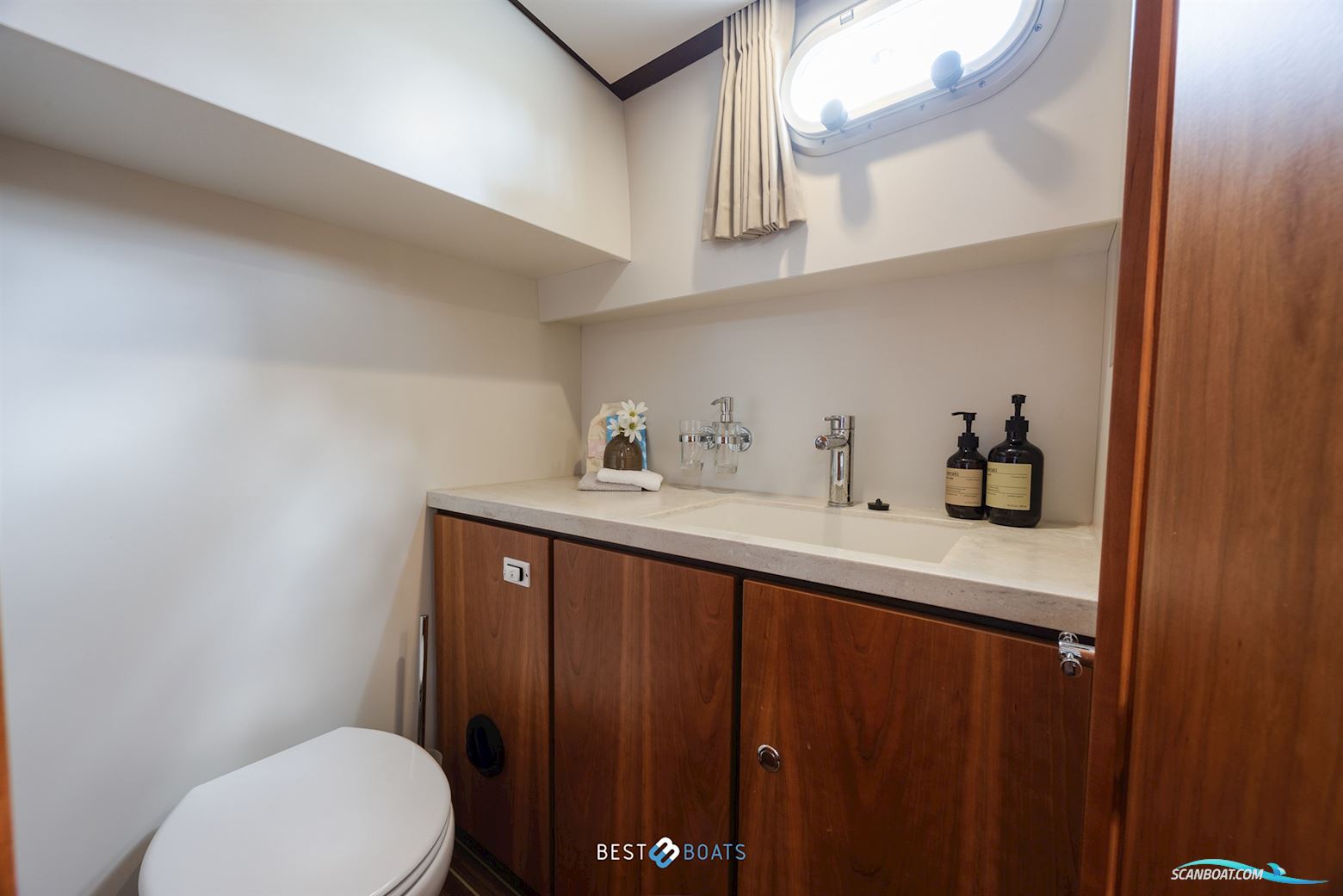 Linssen Grand Sturdy 35.0 Sedan