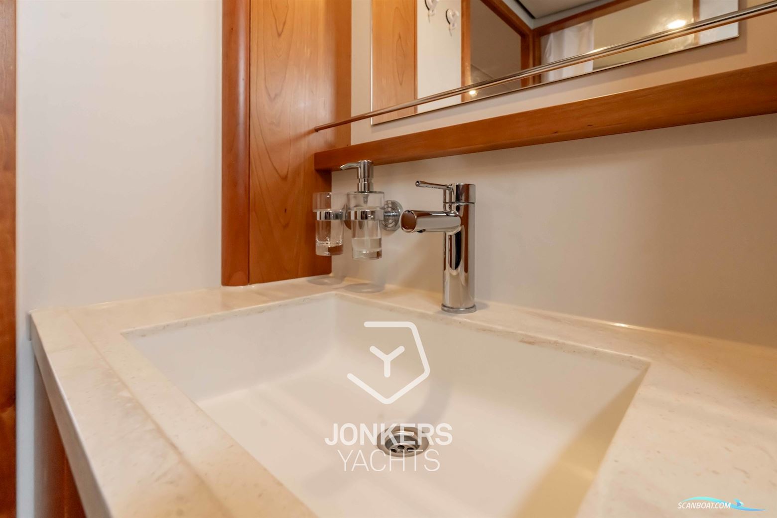 Linssen Grand Sturdy 40.0 AC