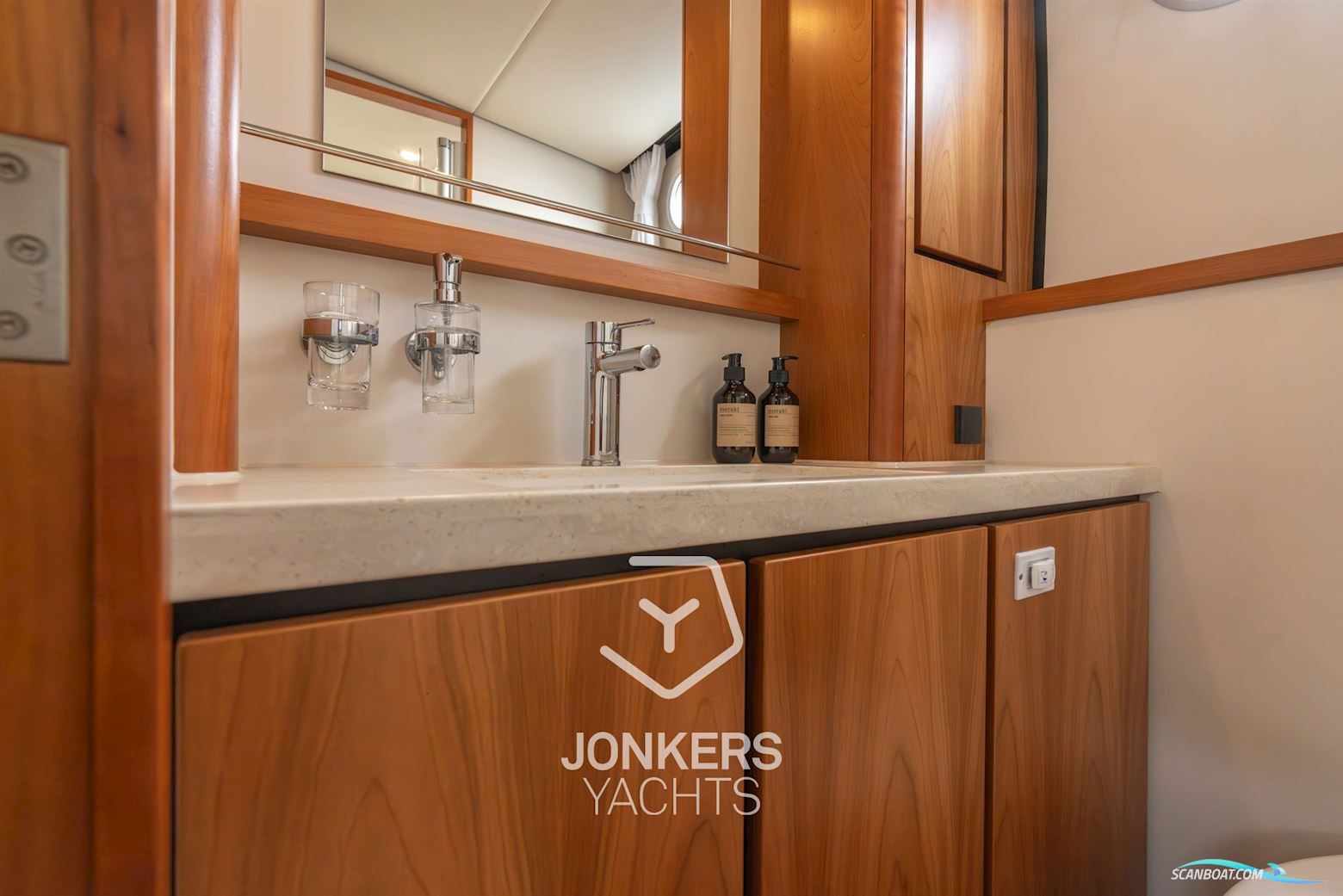 Linssen Grand Sturdy 40.0 AC