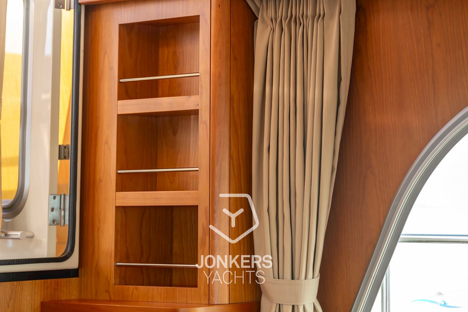 Linssen Grand Sturdy 40.0 AC