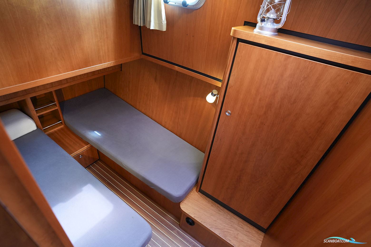 Linssen Grand Sturdy 40.0 sedan