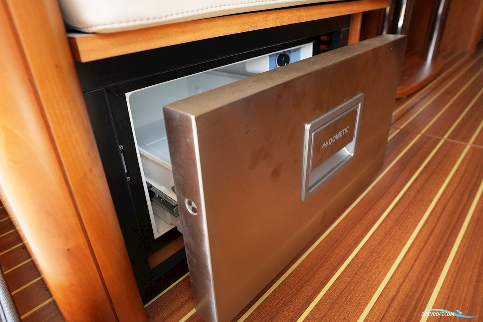 Linssen Grand Sturdy 40.0 sedan