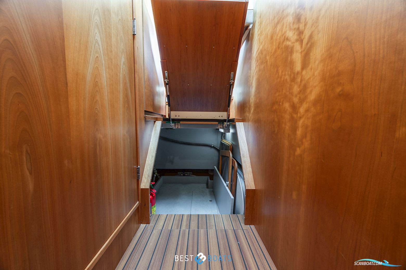 Linssen Grand Sturdy 40.9 AC