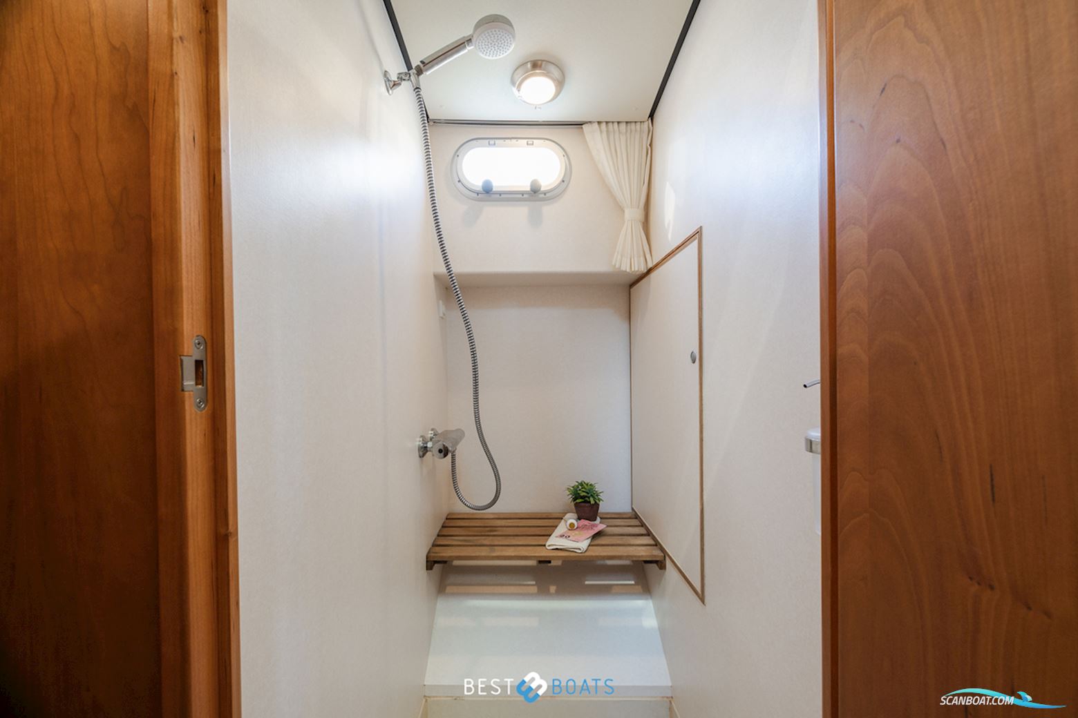 Linssen Grand Sturdy 40.9 AC