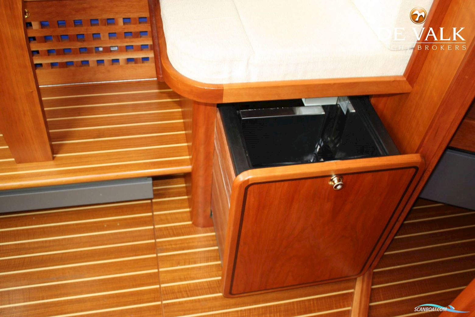 Linssen Grand Sturdy 410 AC
