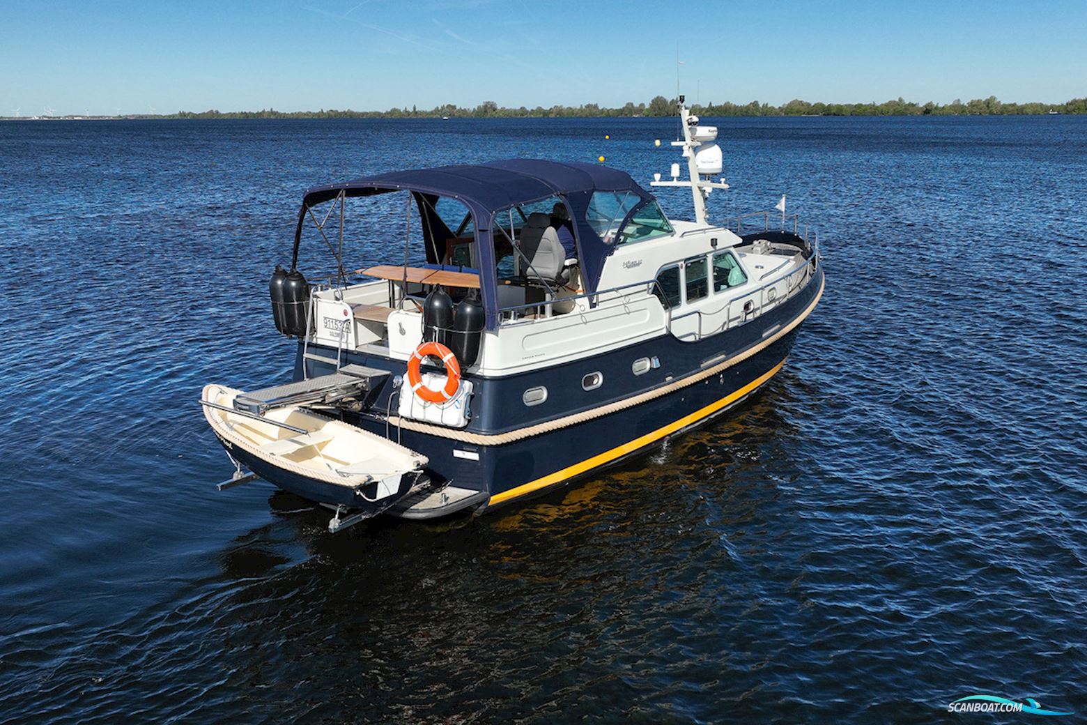 Linssen Grand Sturdy 410 AC Twin
