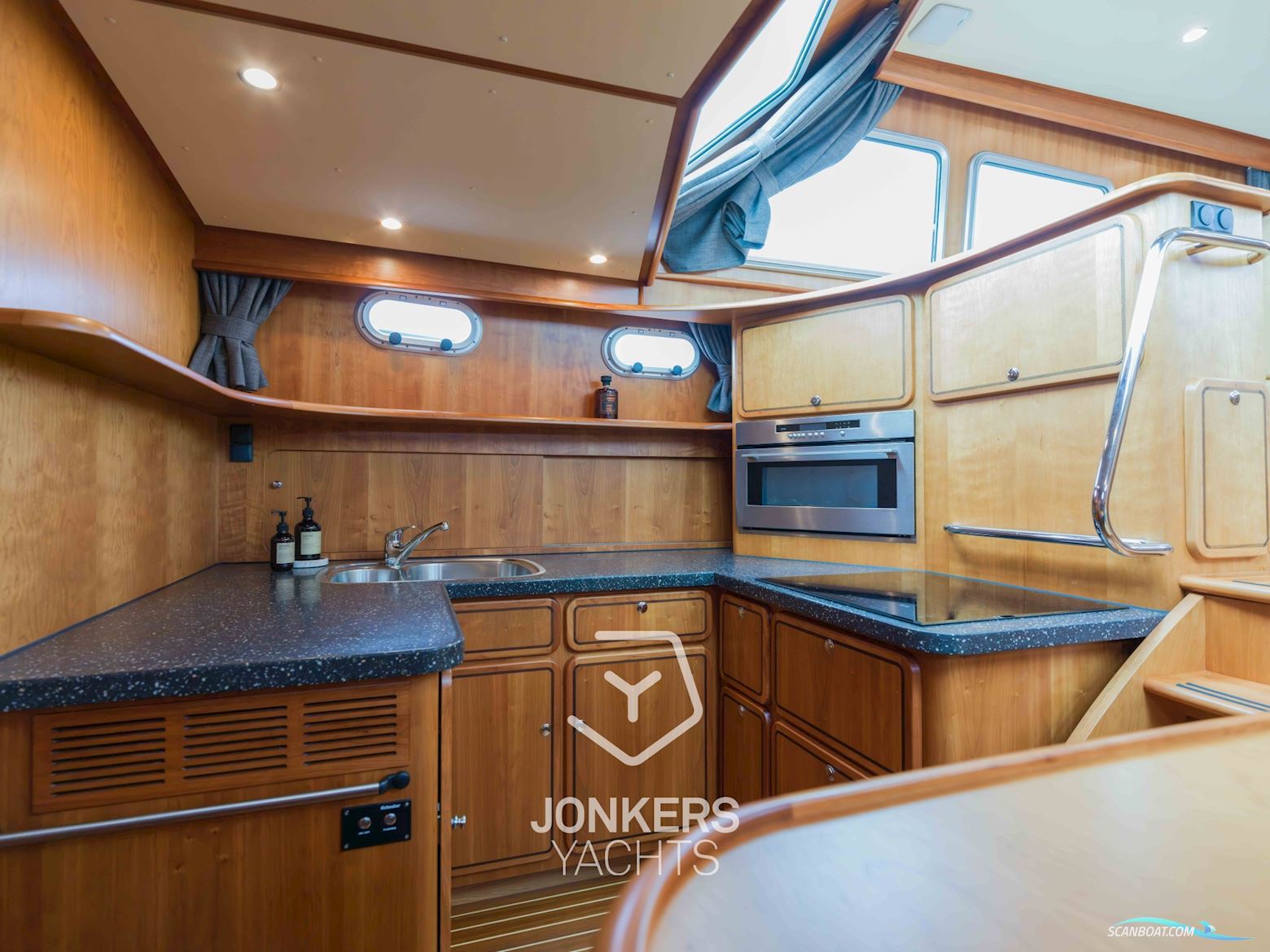 Linssen Grand Sturdy 430 AC Mkii ''Twin & Stabilizers"'