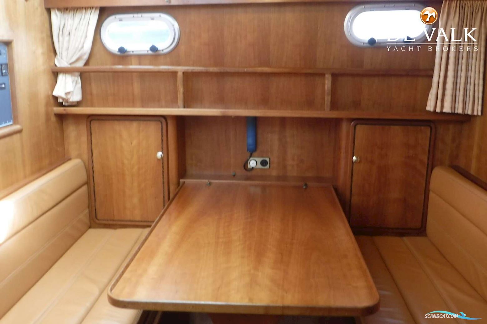 Linssen Grand Sturdy 430 AC Twin