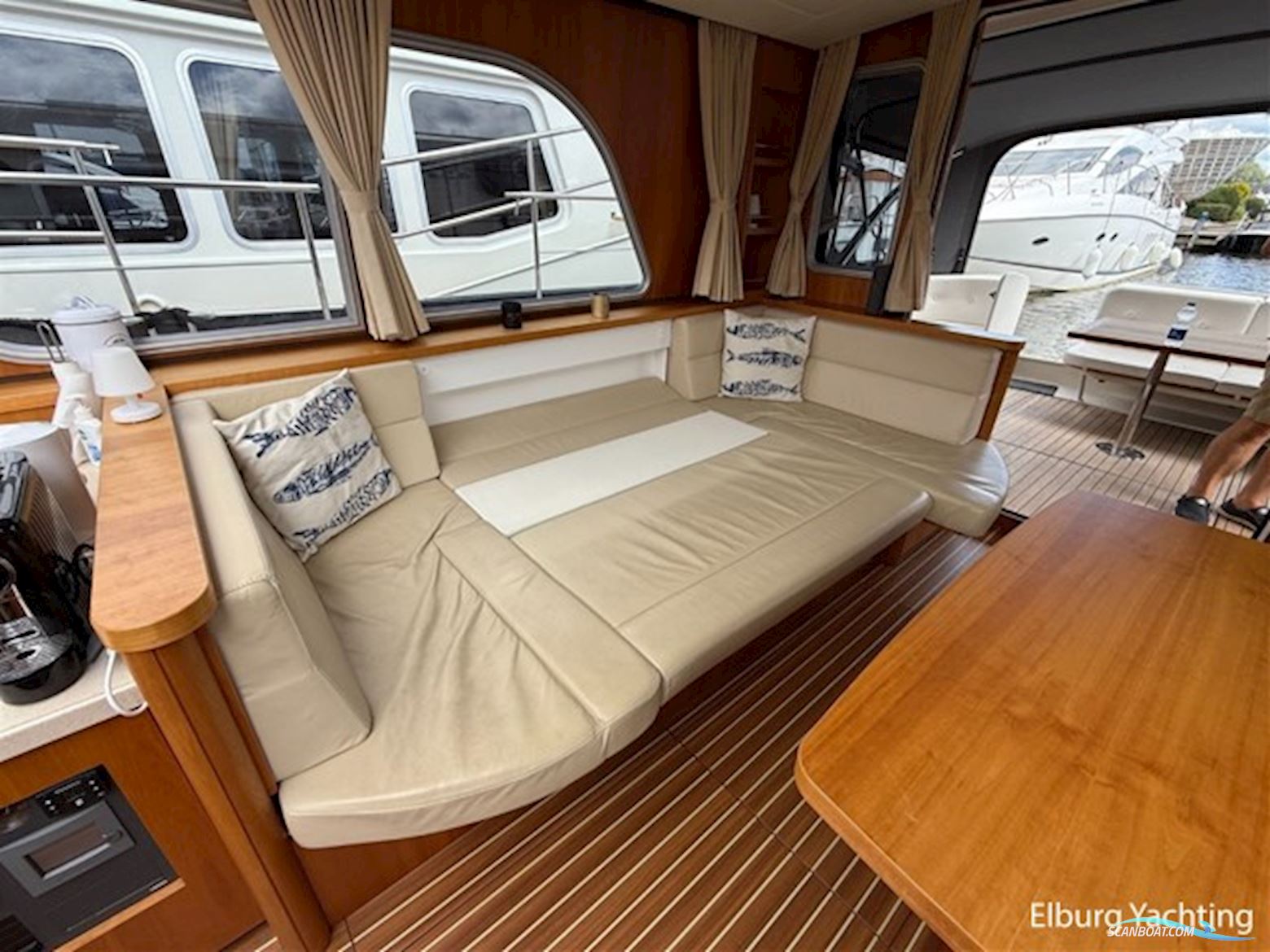 Linssen Grand Sturdy 43.9 Sedan 