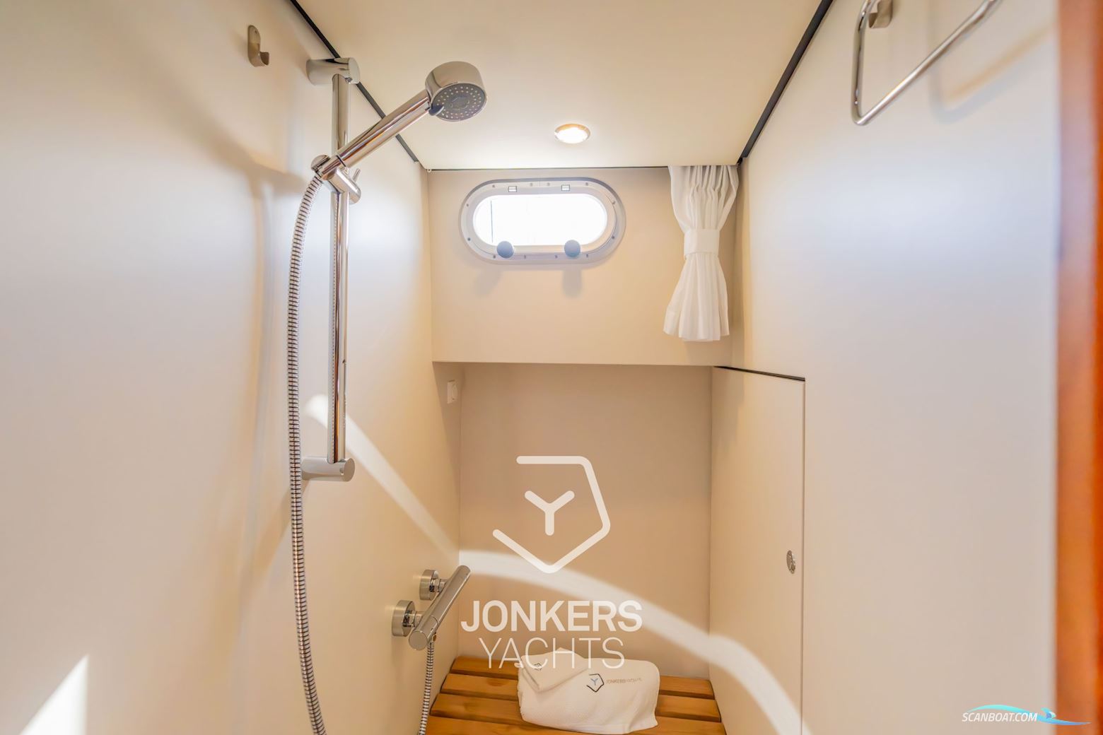 Linssen Grand Sturdy 45.0 AC “Twin”