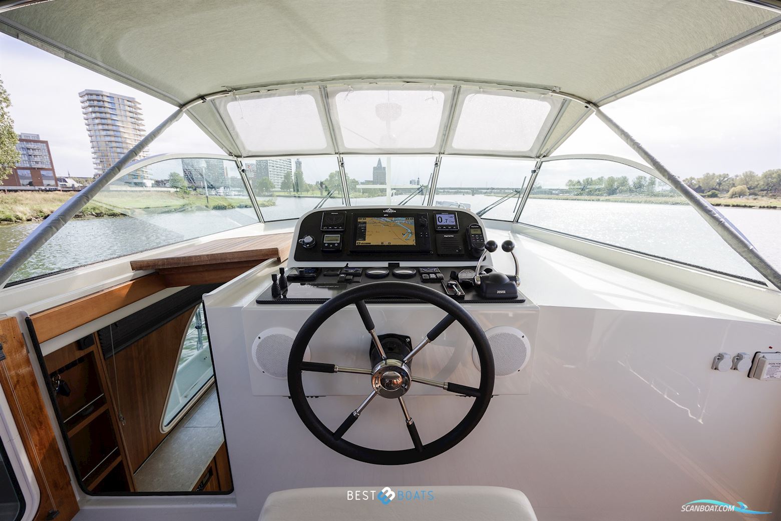 Linssen Grand Sturdy 45.9 AC Twin