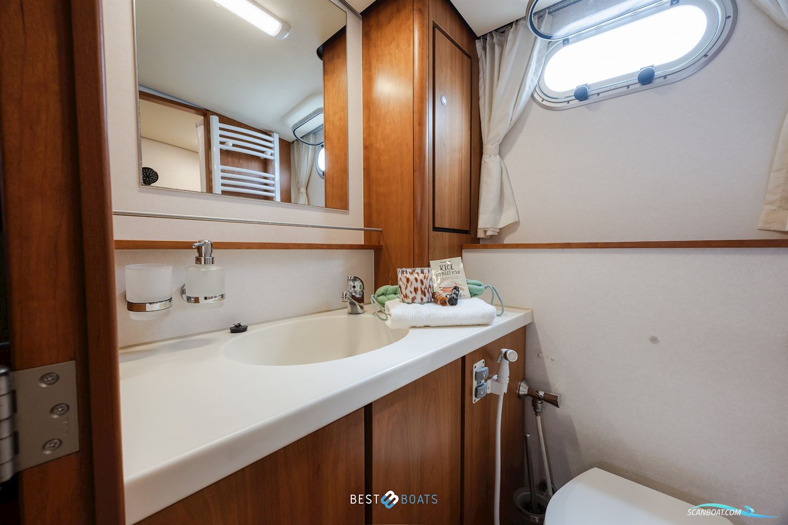 Linssen Grand Sturdy 45.9 AC Twin