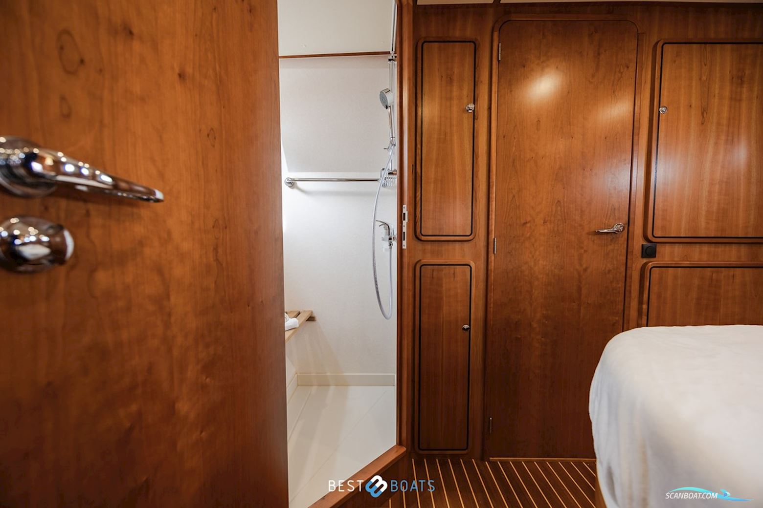 Linssen Grand Sturdy 470 AC Mark II Twin