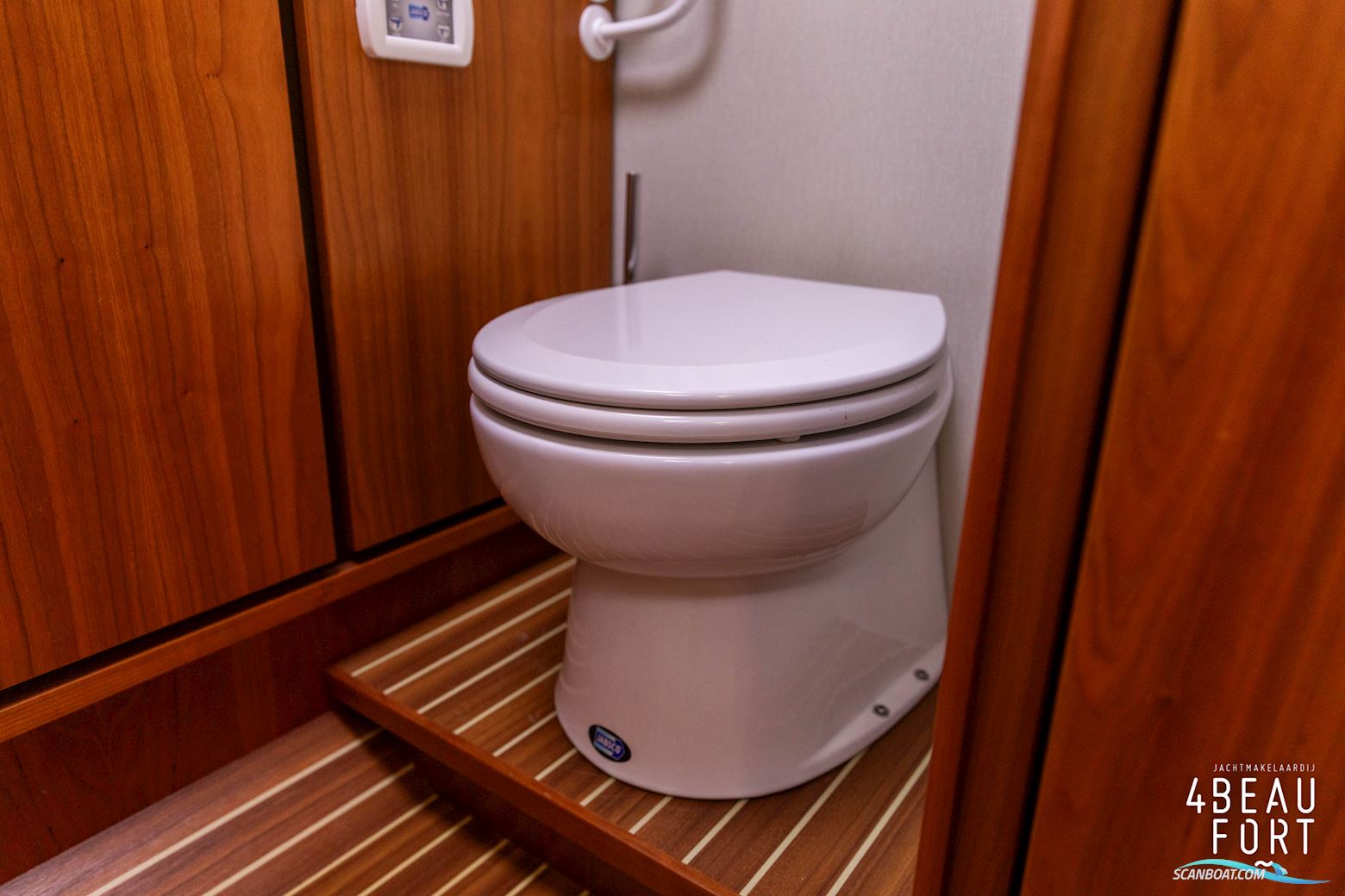 Linssen Grand Sturdy 470 Sedan Wheelhouse Longtop