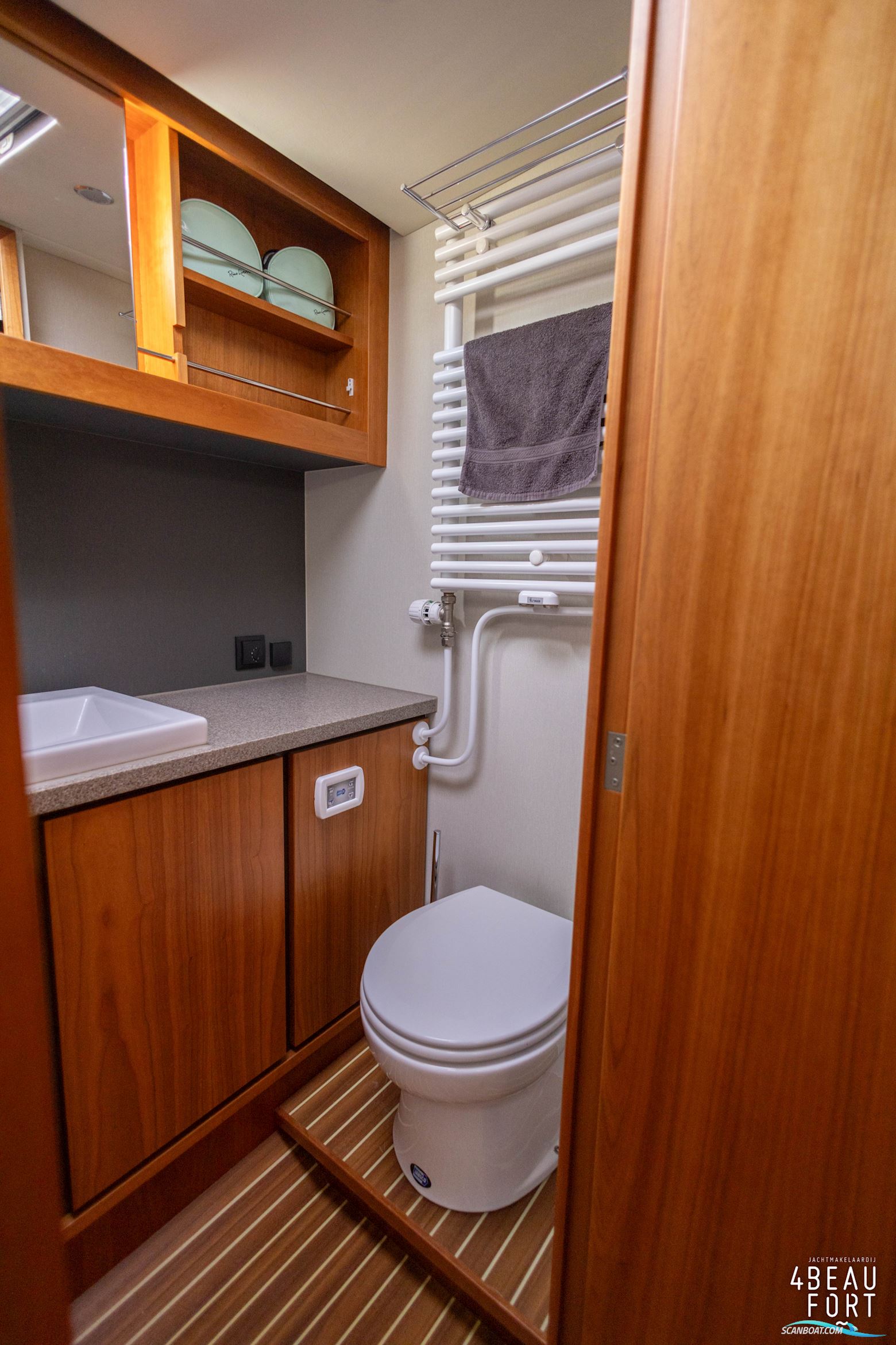 Linssen Grand Sturdy 470 Sedan Wheelhouse Longtop