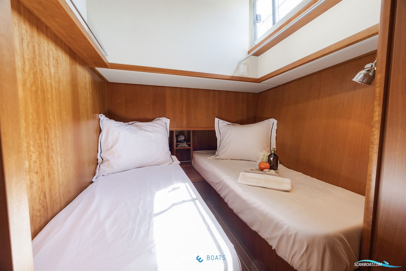 Linssen Grand Sturdy 470 Sedan Wheelhouse