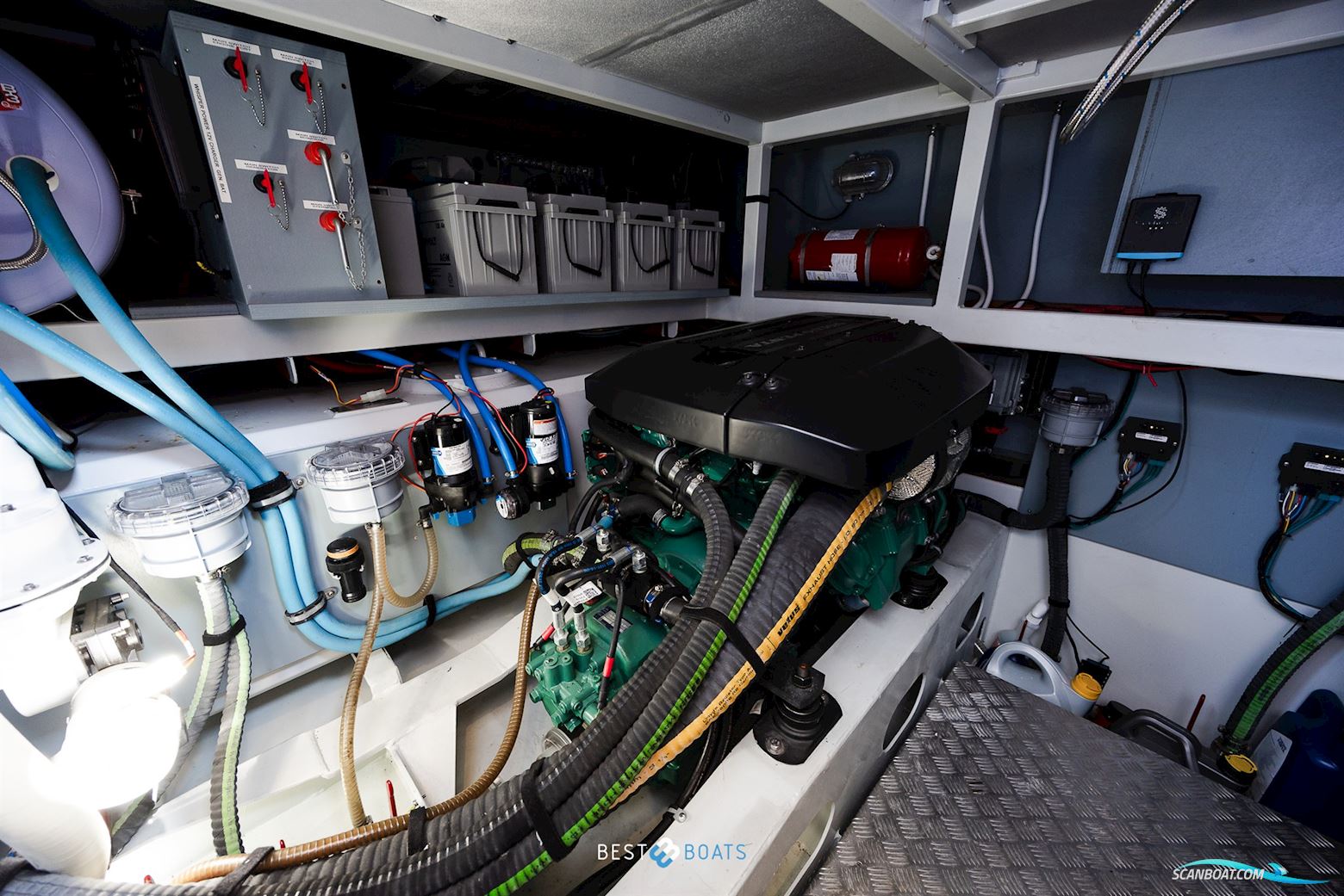 Linssen Grand Sturdy 470 Sedan Wheelhouse