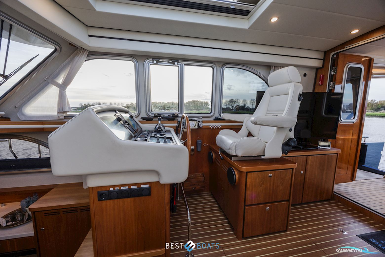 Linssen Grand Sturdy 470 Wheelhouse