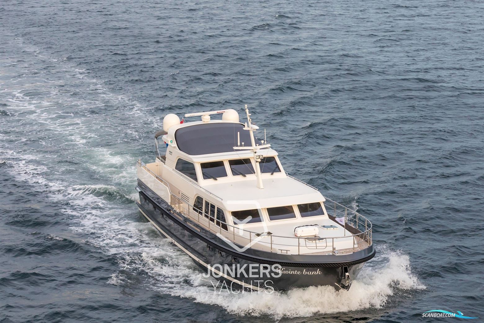 Linssen Grand Sturdy 590 AC Variotop "Stabilizers"