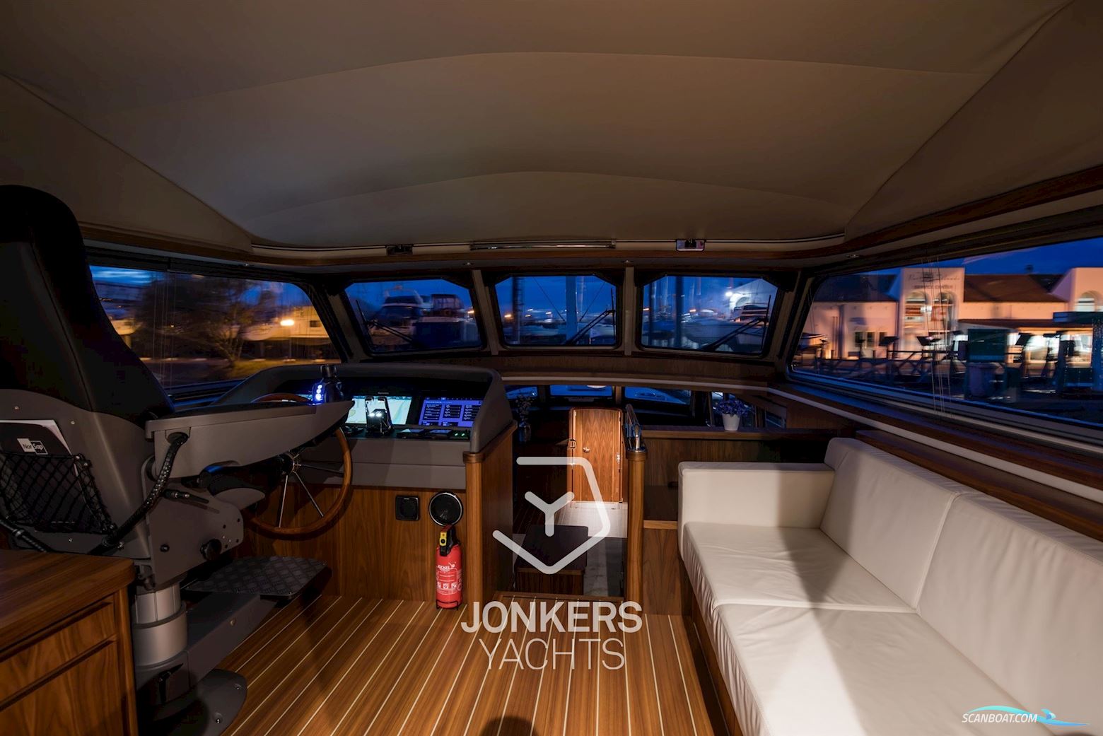 Linssen Grand Sturdy 590 AC Variotop "Stabilizers"
