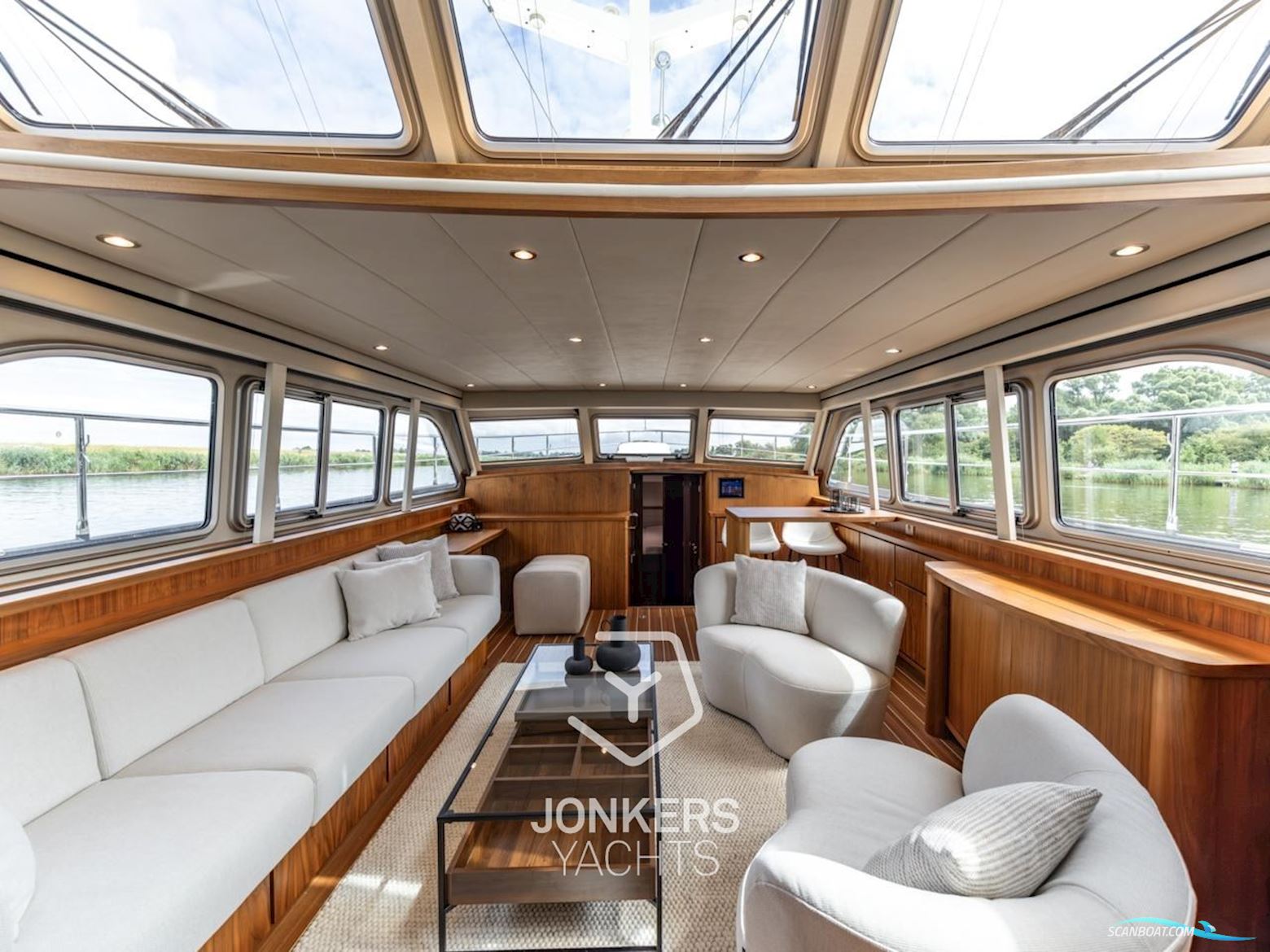 Linssen Grand Sturdy 590 AC Variotop "Stabilizers"