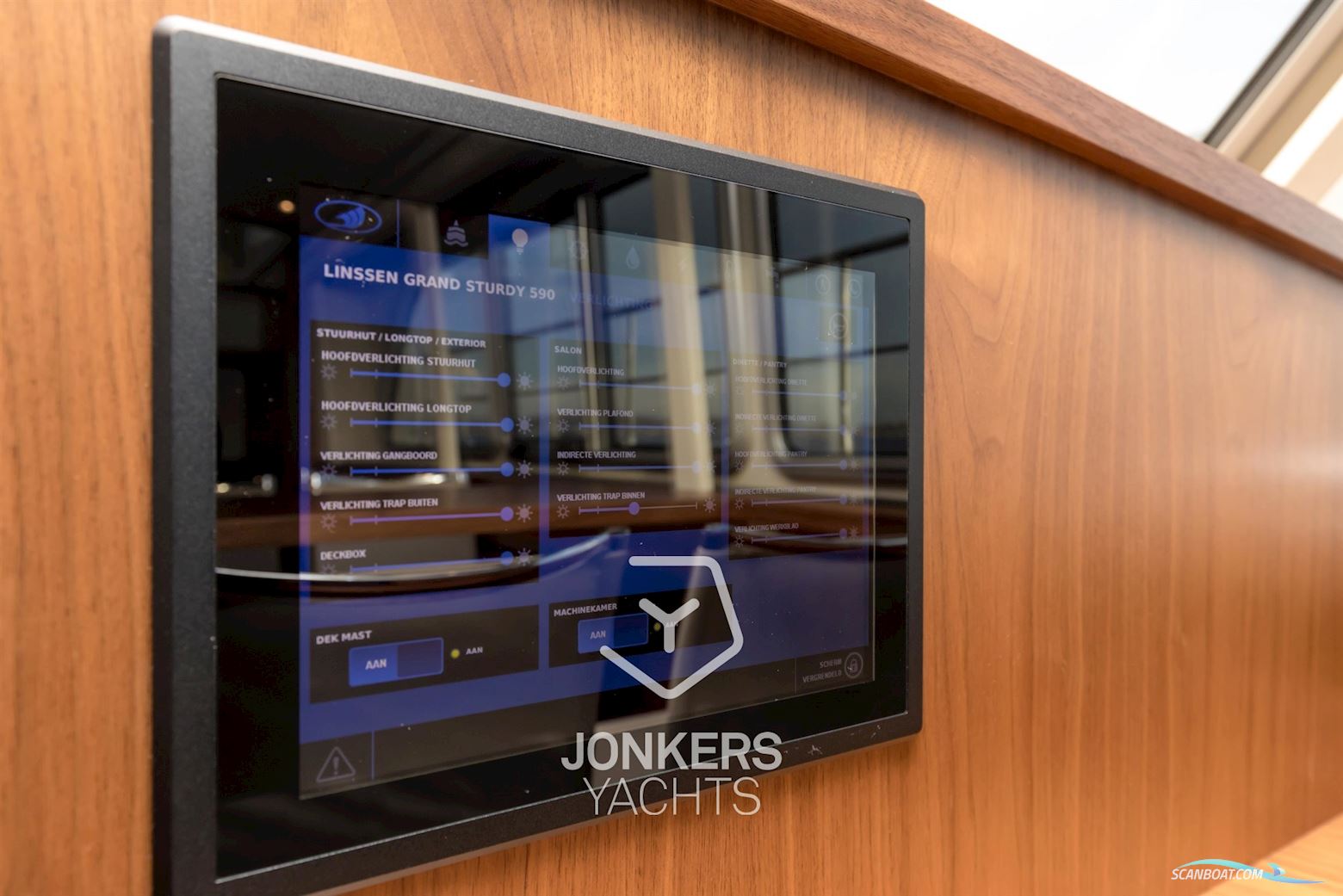 Linssen Grand Sturdy 590 AC Variotop "Stabilizers"