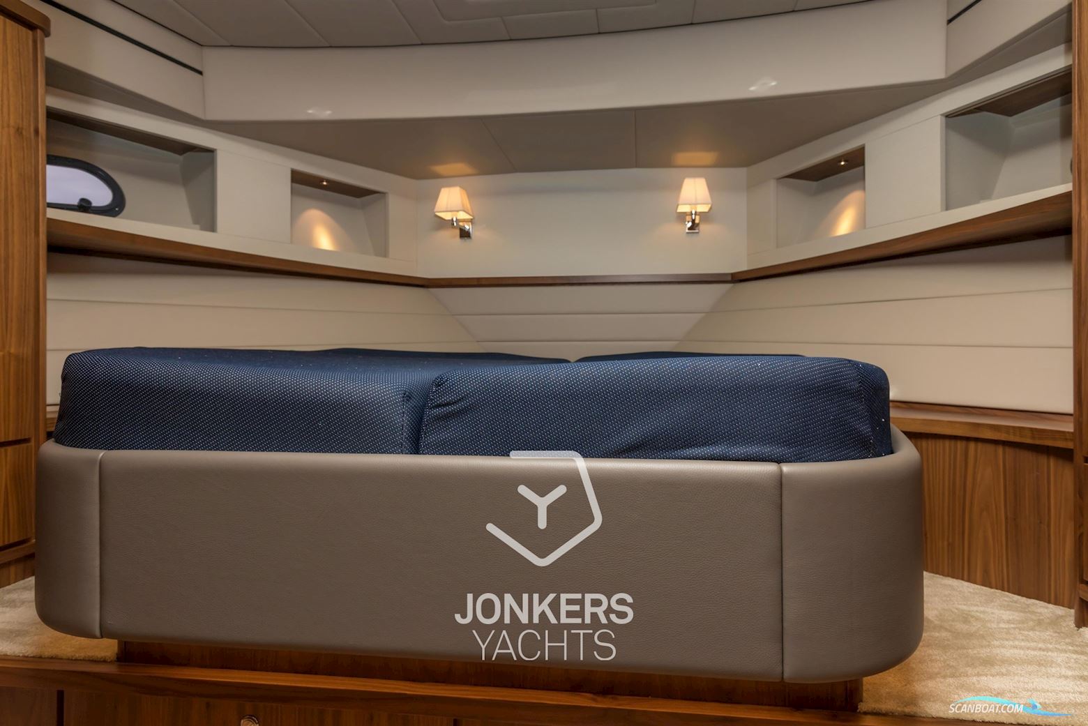 Linssen Grand Sturdy 590 AC Variotop "Stabilizers"