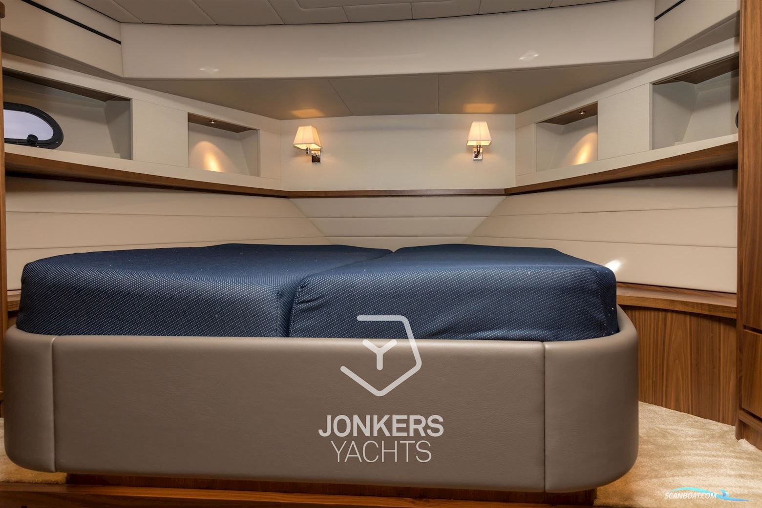 Linssen Grand Sturdy 590 AC Variotop "Stabilizers"