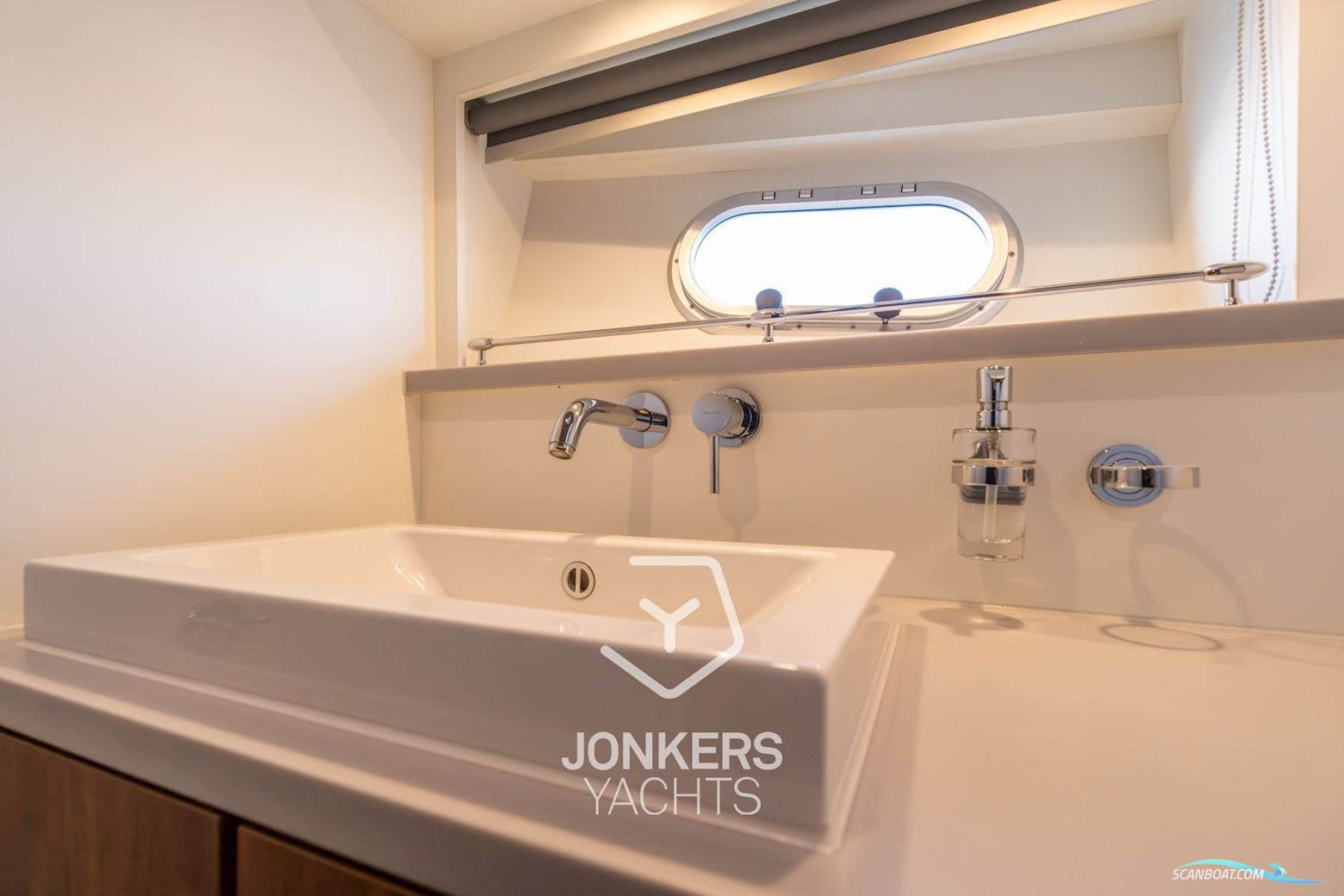 Linssen Grand Sturdy 590 AC Wheelhouse