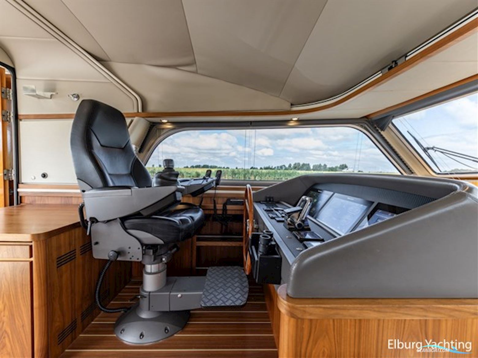 Linssen Grand Sturdy 590 Variotop - Spudpalen