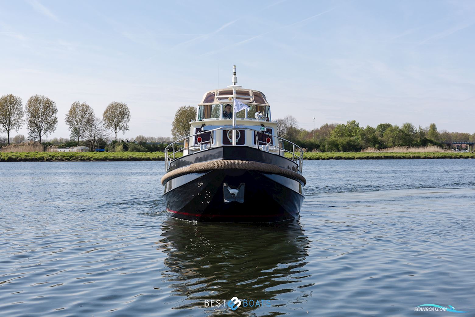 Linssen St. Jozef 1050 Salon AK-L