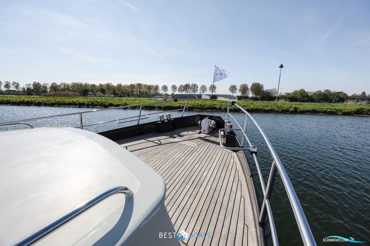 Linssen St. Jozef 1050 Salon AK-L