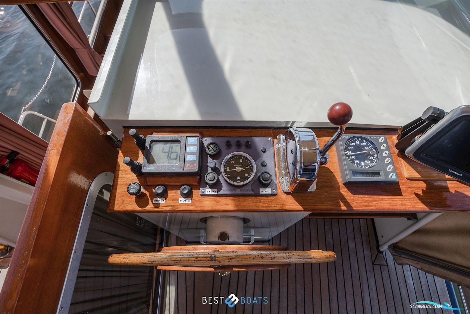Linssen St. Jozef 1050 Salon