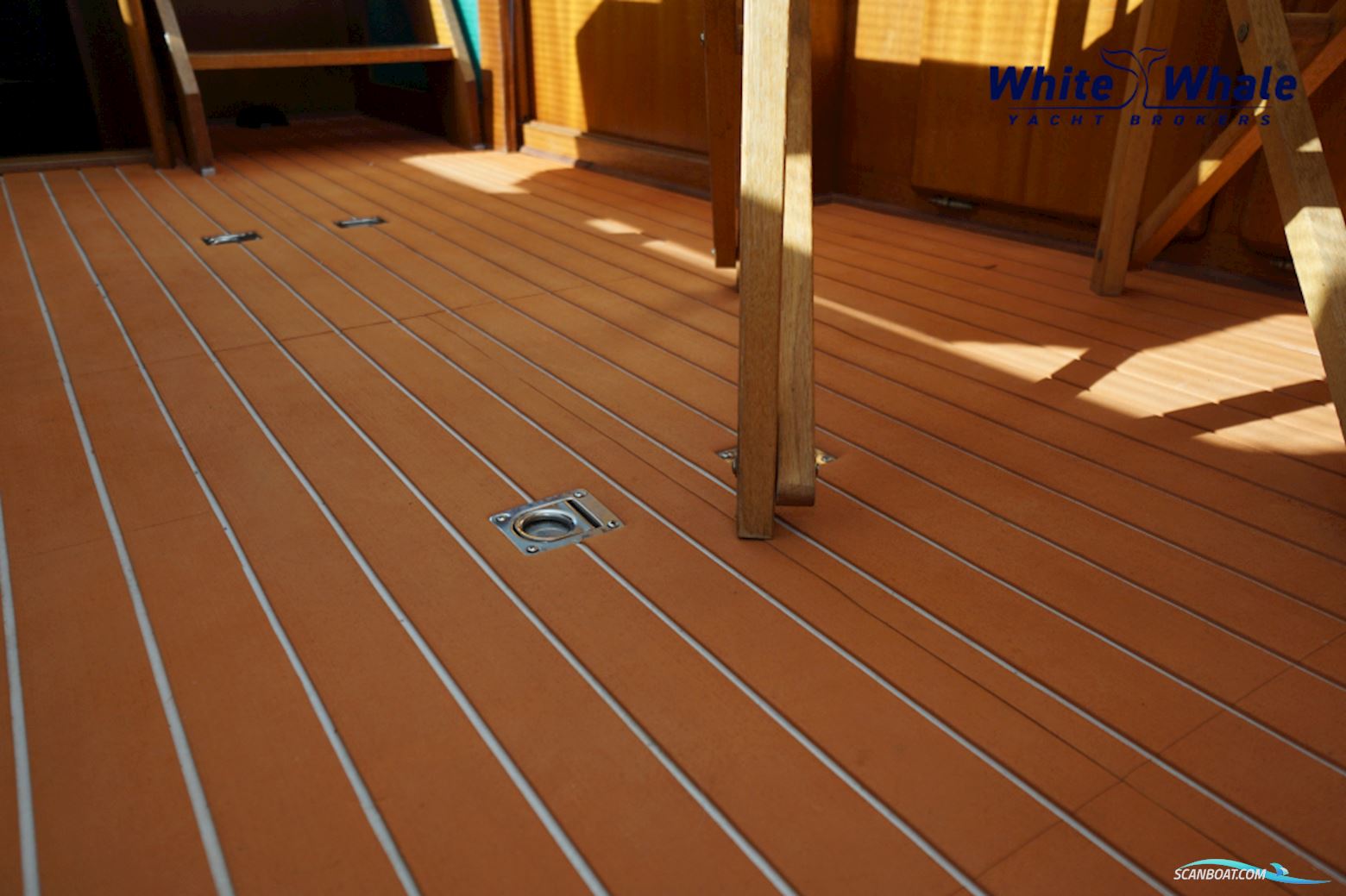 Linssen St. Jozef Vlet 950 Salon AK