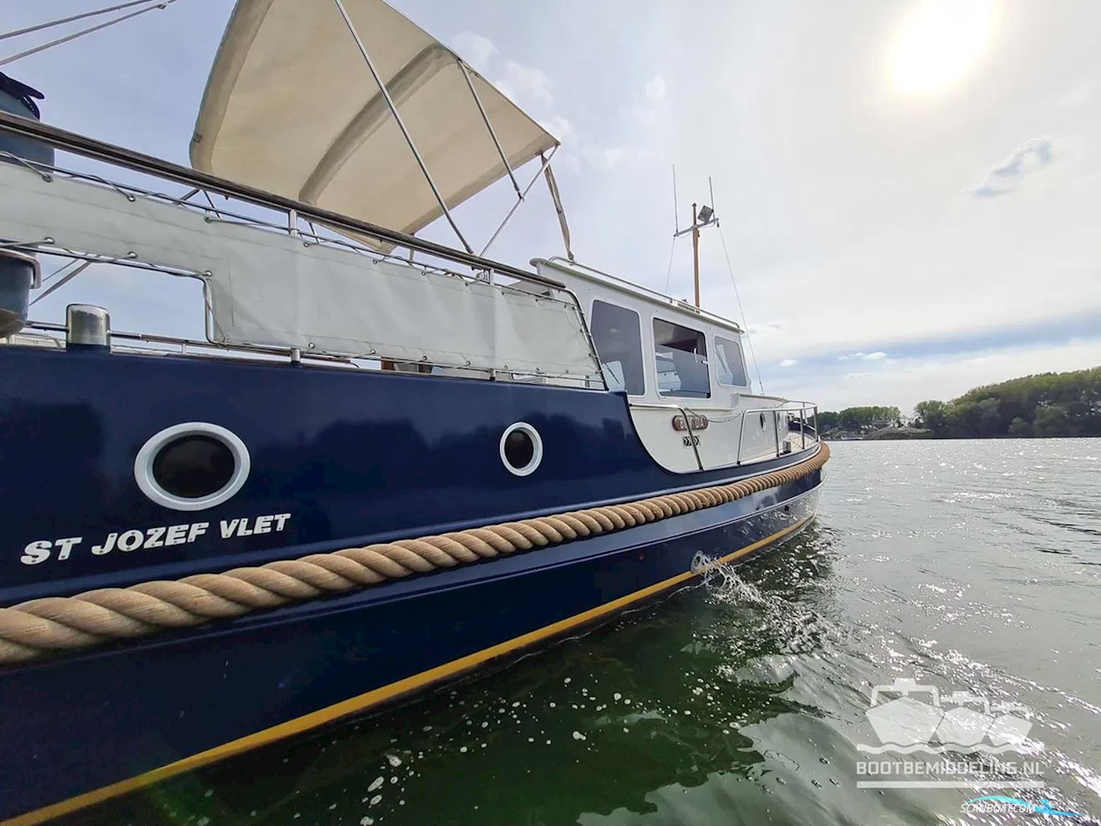 Linssen Sturdy 1000 AC Royal