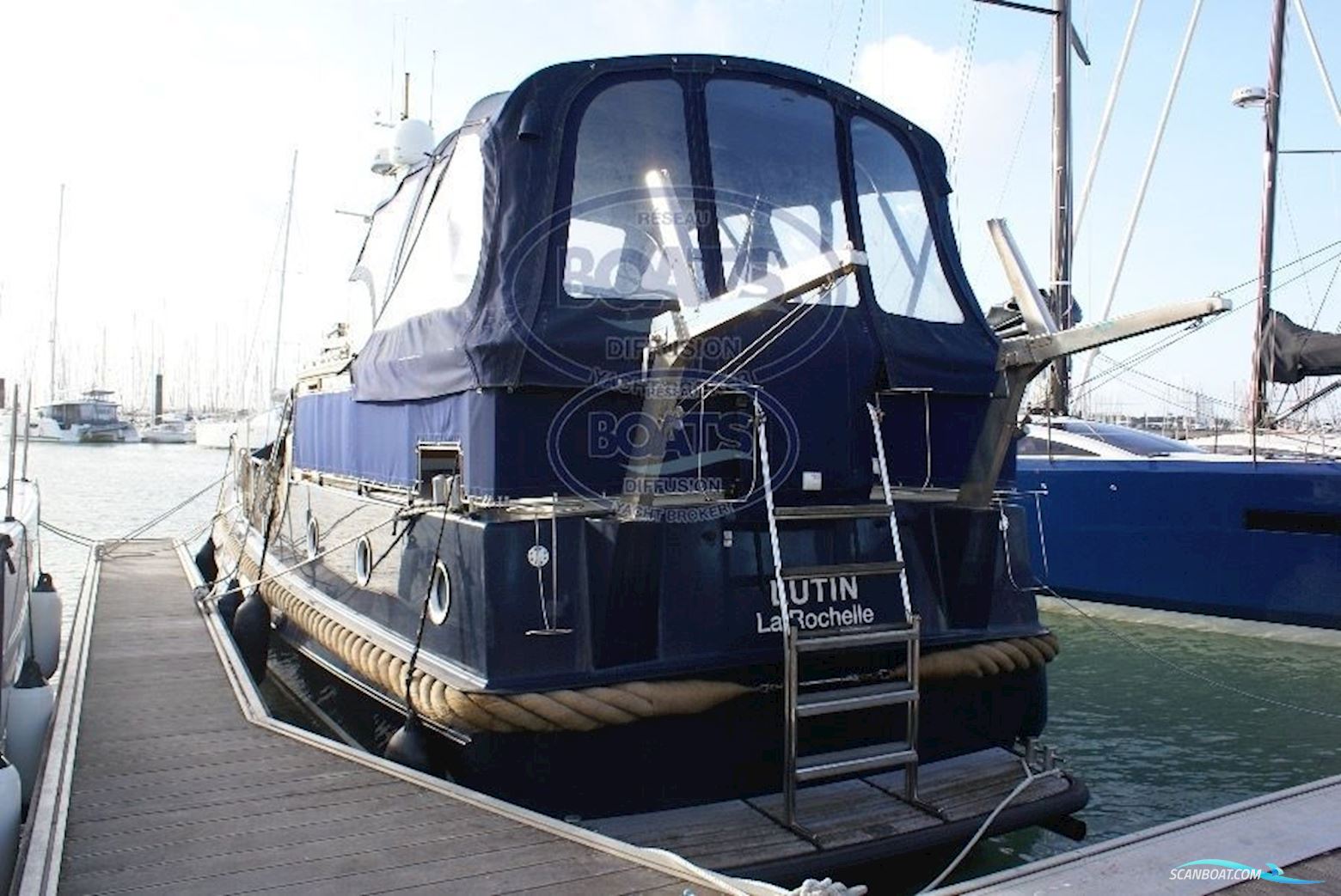 Linssen STURDY TWIN 40AC