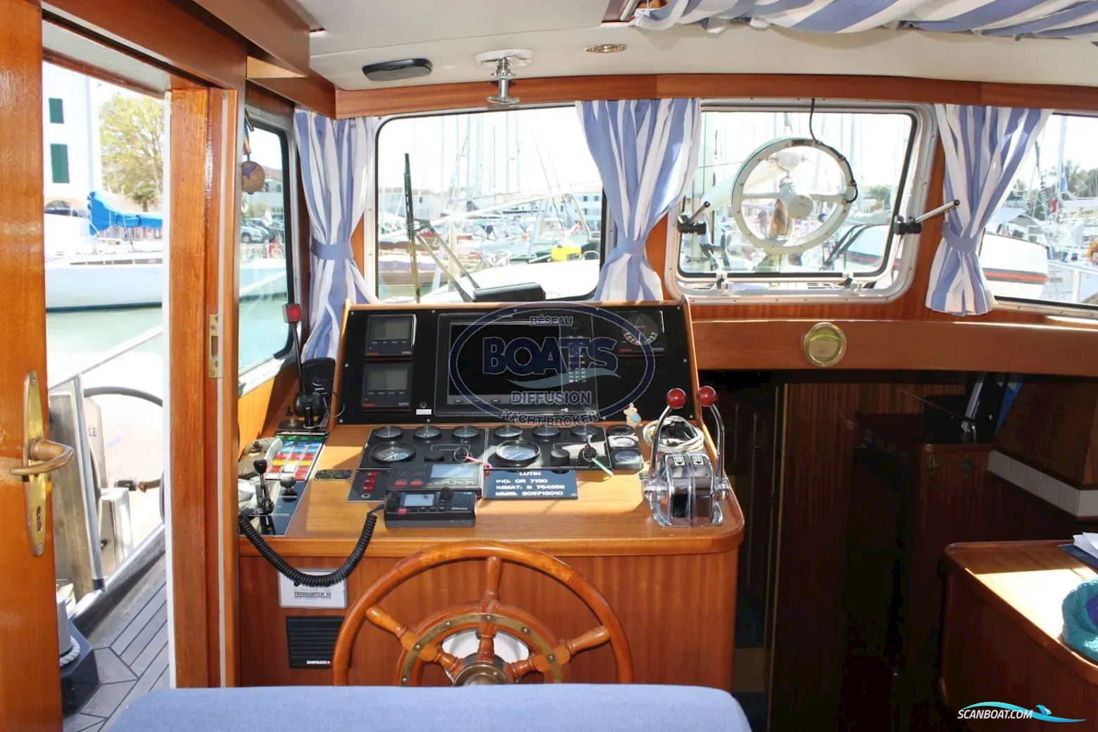 Linssen Sturdy Twin 40AC