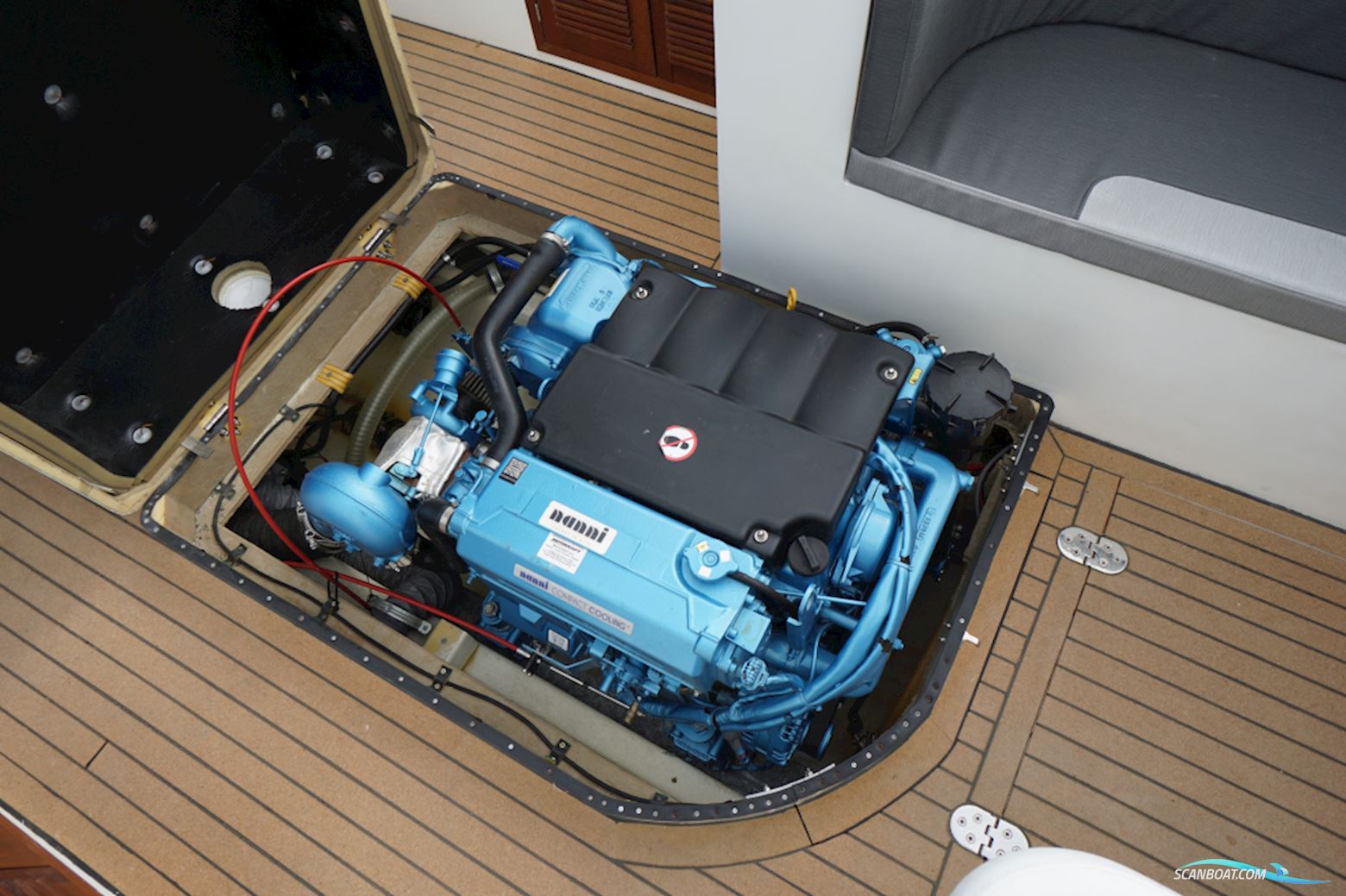 LOBSTER LB26 Classic Runabout