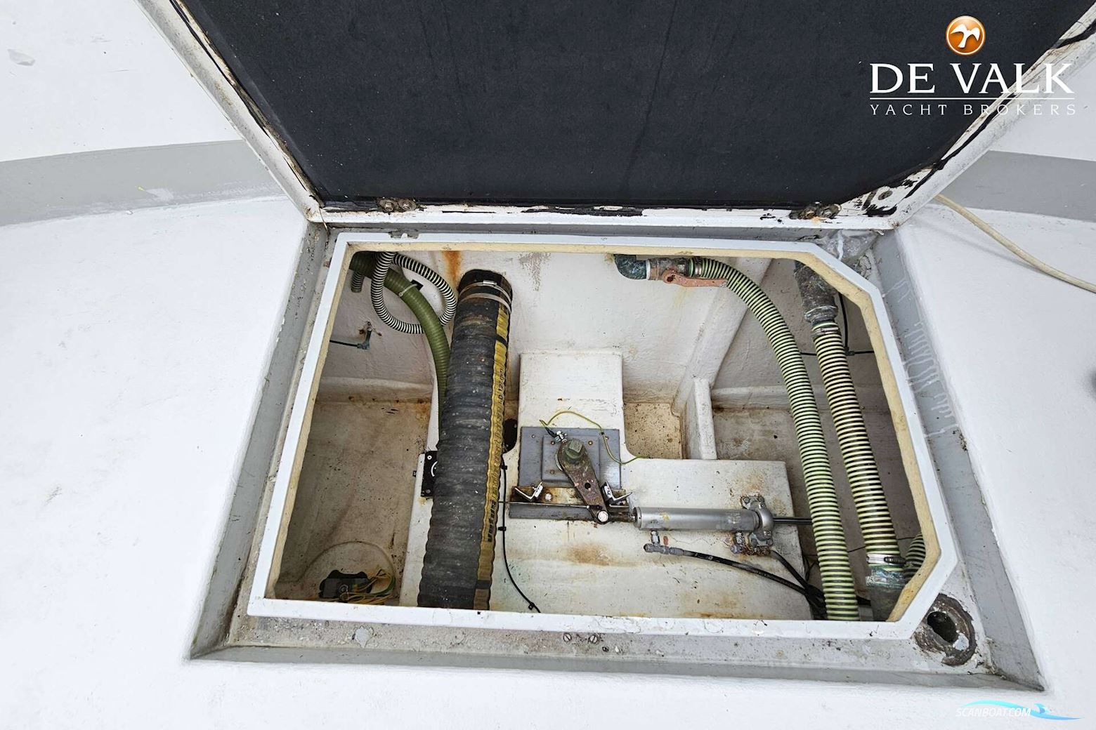 Lochin 333 Harbour Pilot