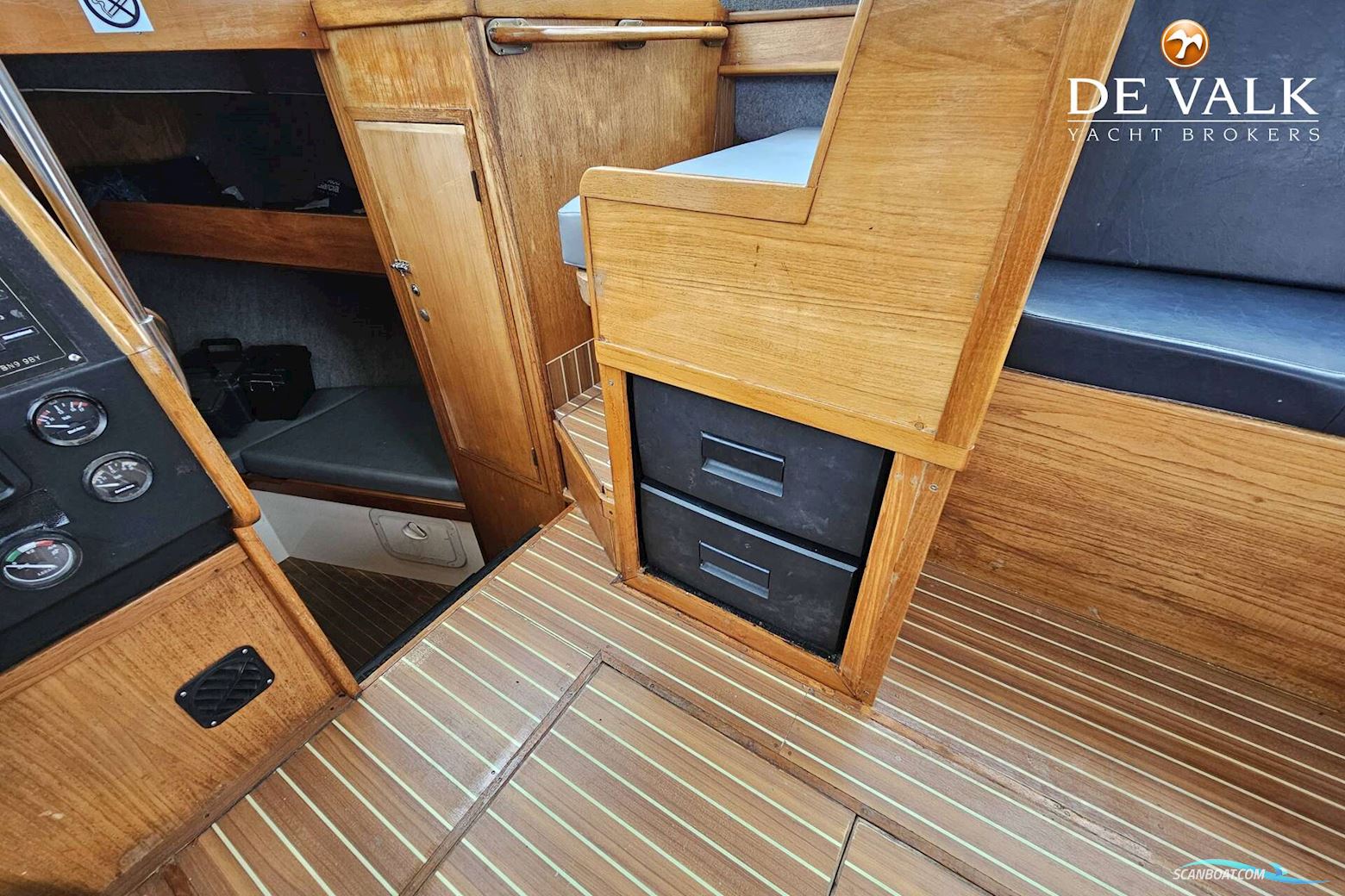 Lochin 333 Harbour Pilot