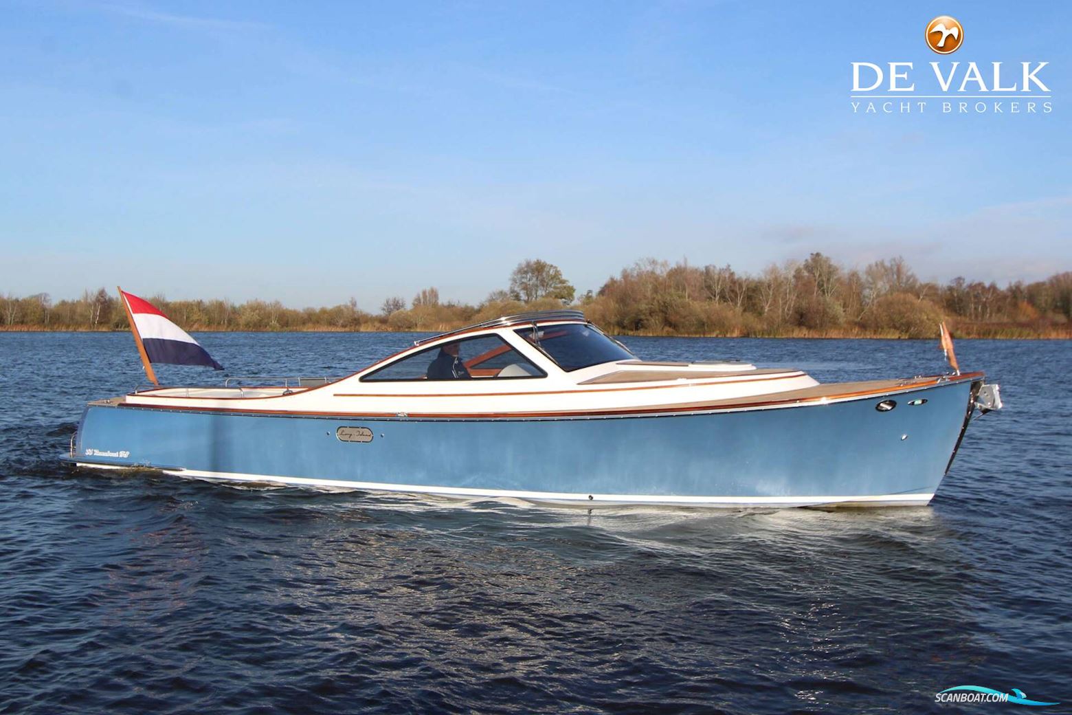 Long Island 33 Runabout