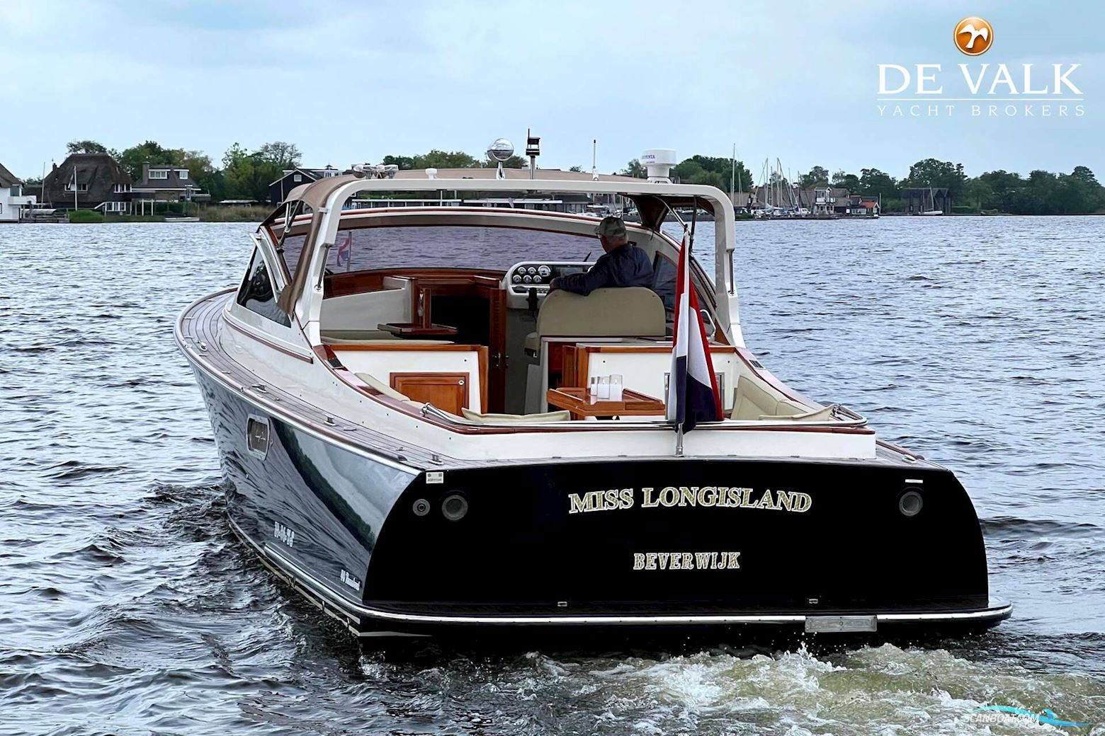 Long Island 40 Runabout