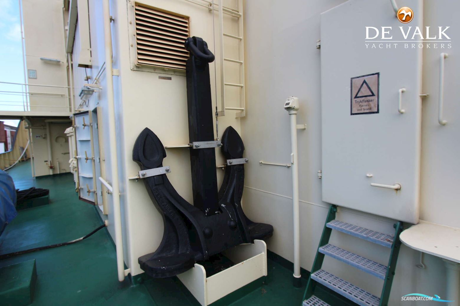 Long Range Expedition Icebreaker