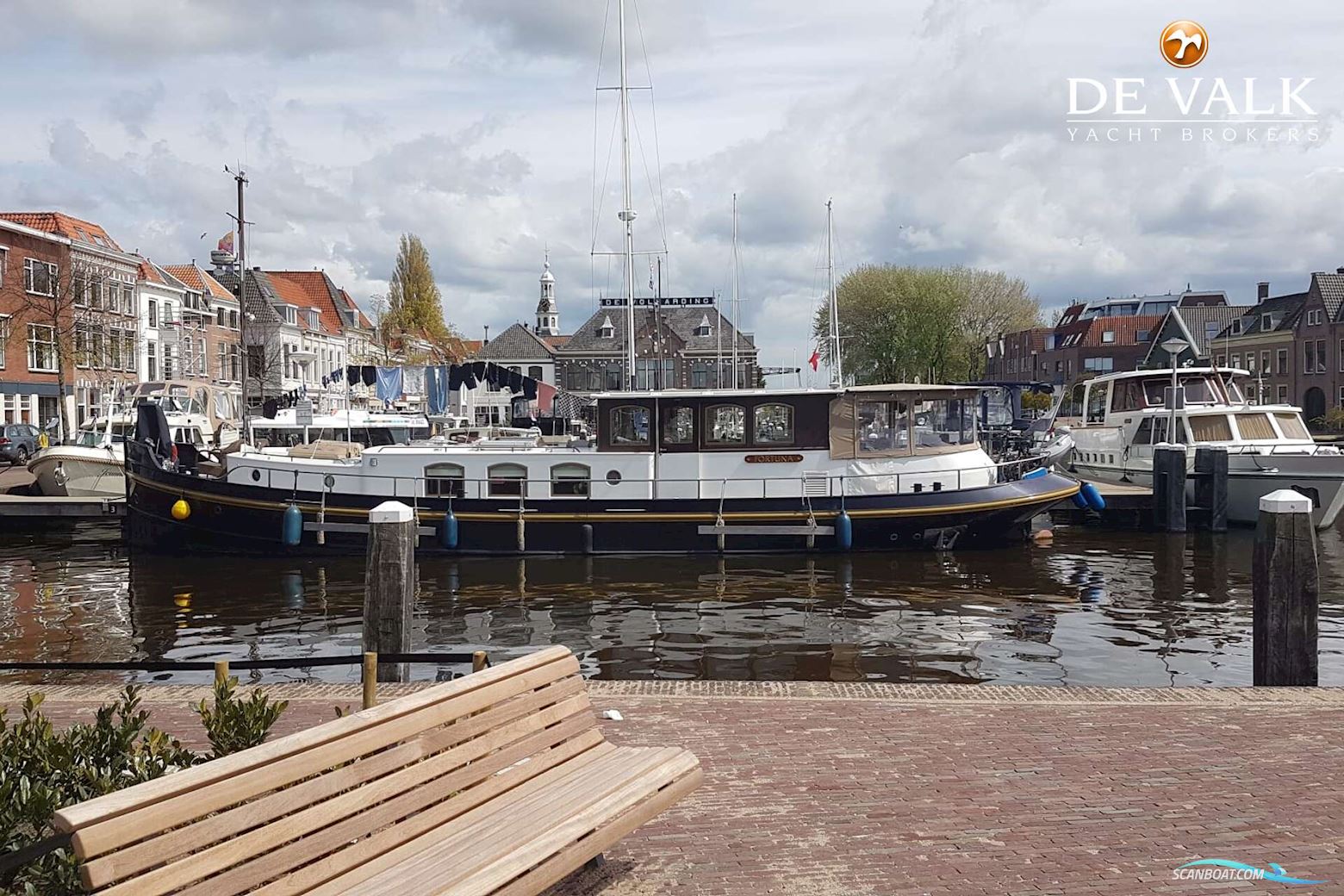 Luxe Motor 1900 Dutch Traveller