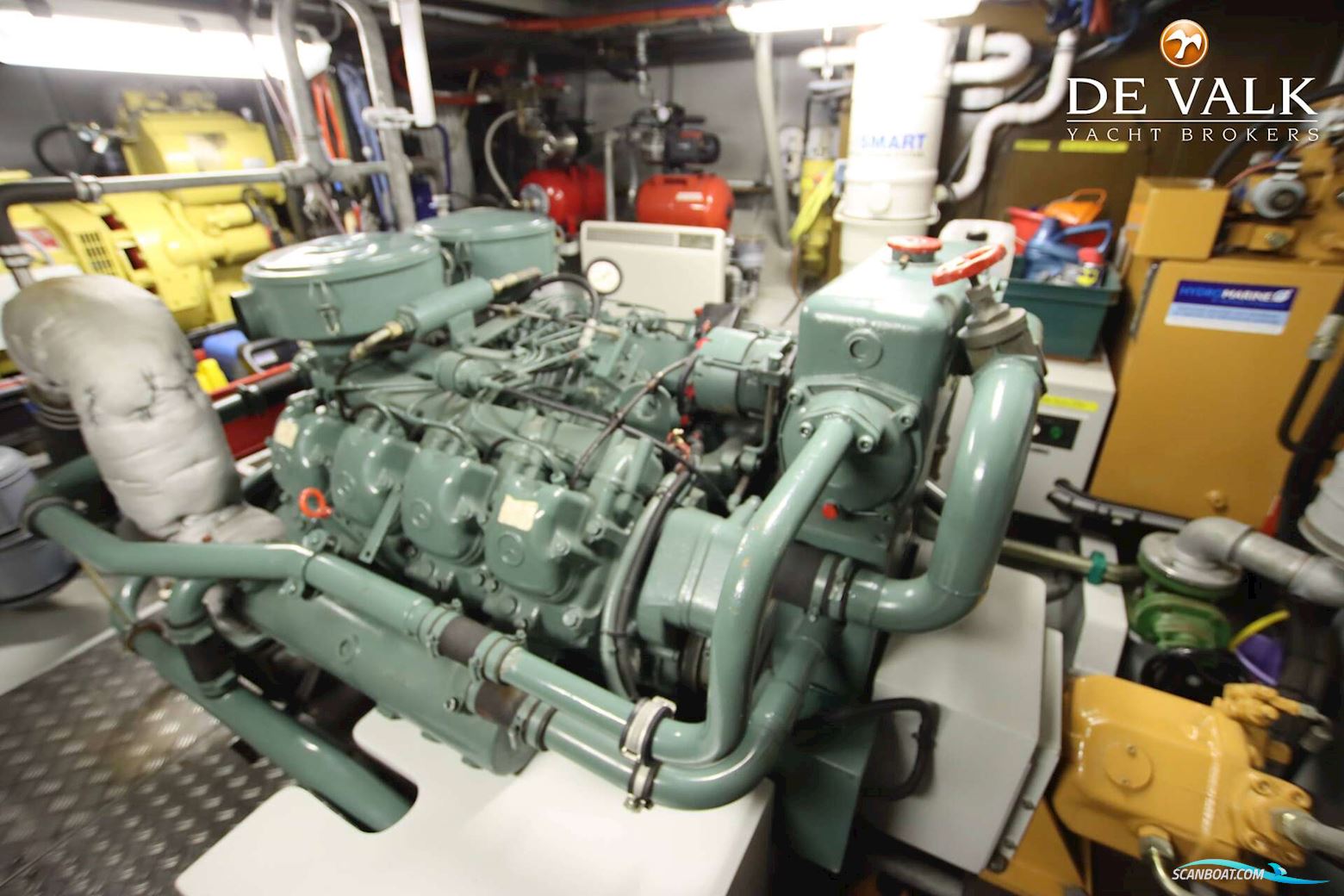 Luxe Motor 22 m